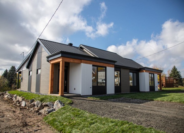 Façade-6-rue-Brindle-Warwick