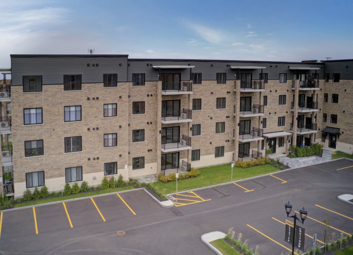 Photo-414-rue-de-Bigarré-Victoriaville-façade