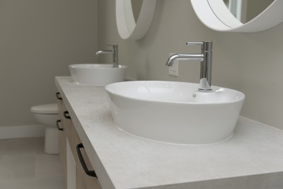 18-rue-Métivier-Warwick-lavabos