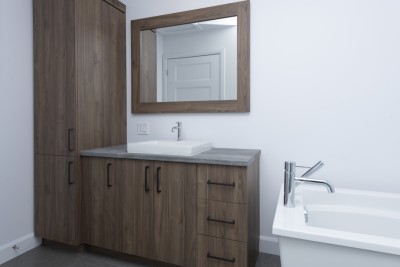 Photo-18-rue-Bilodeau-Princeville-armoires-salle-de-bain