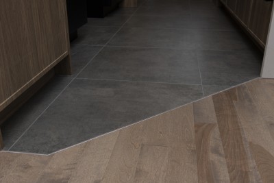 Photo-15-rue-Simard-Princeville-couvre-plancher-bois-franc-céramique