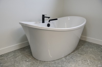 2023 Maison modèle Constructions GL Arthabaska Salle de bain Bain autoportant Robinetterie